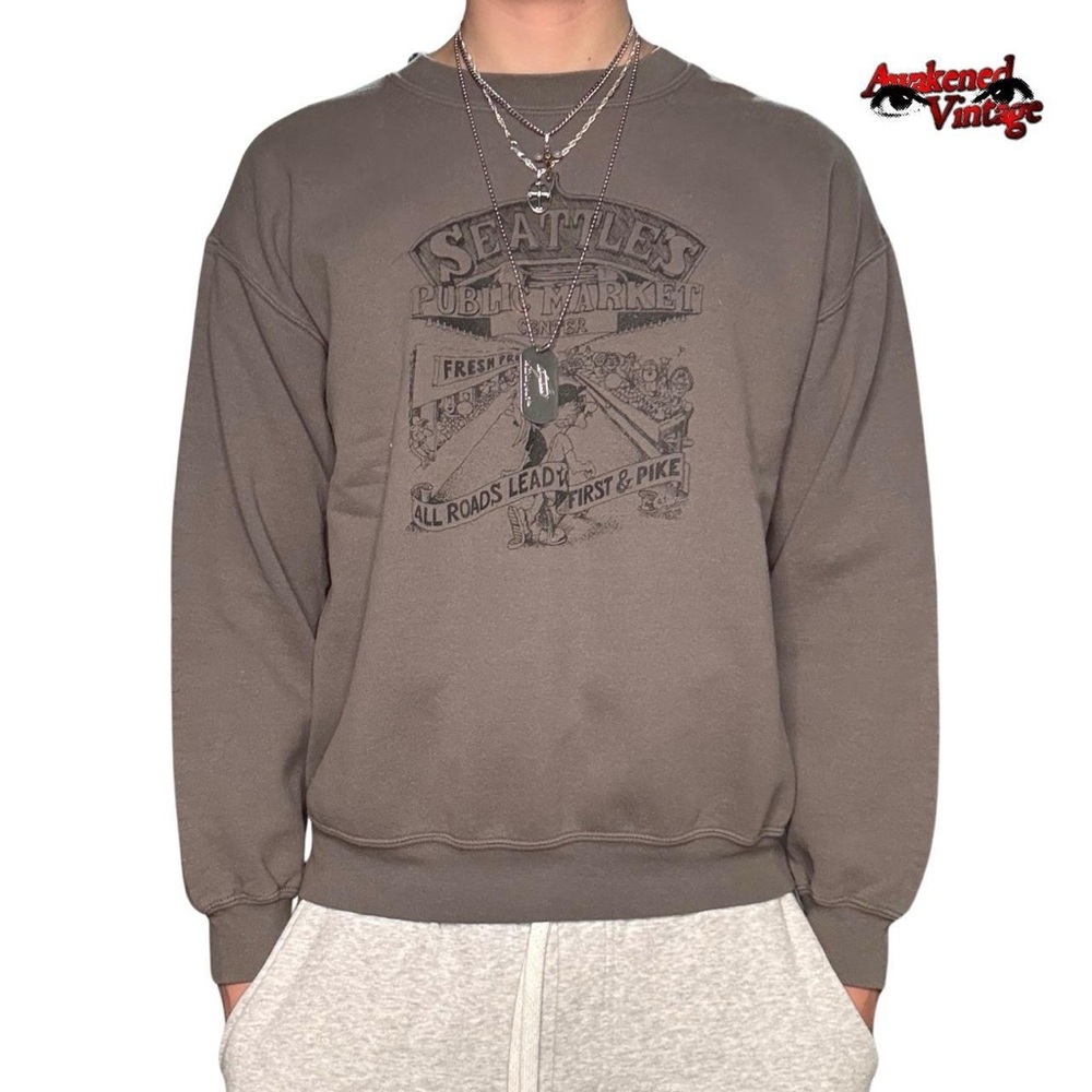 Vintage crewneck Dark grey Seattle public center size medium